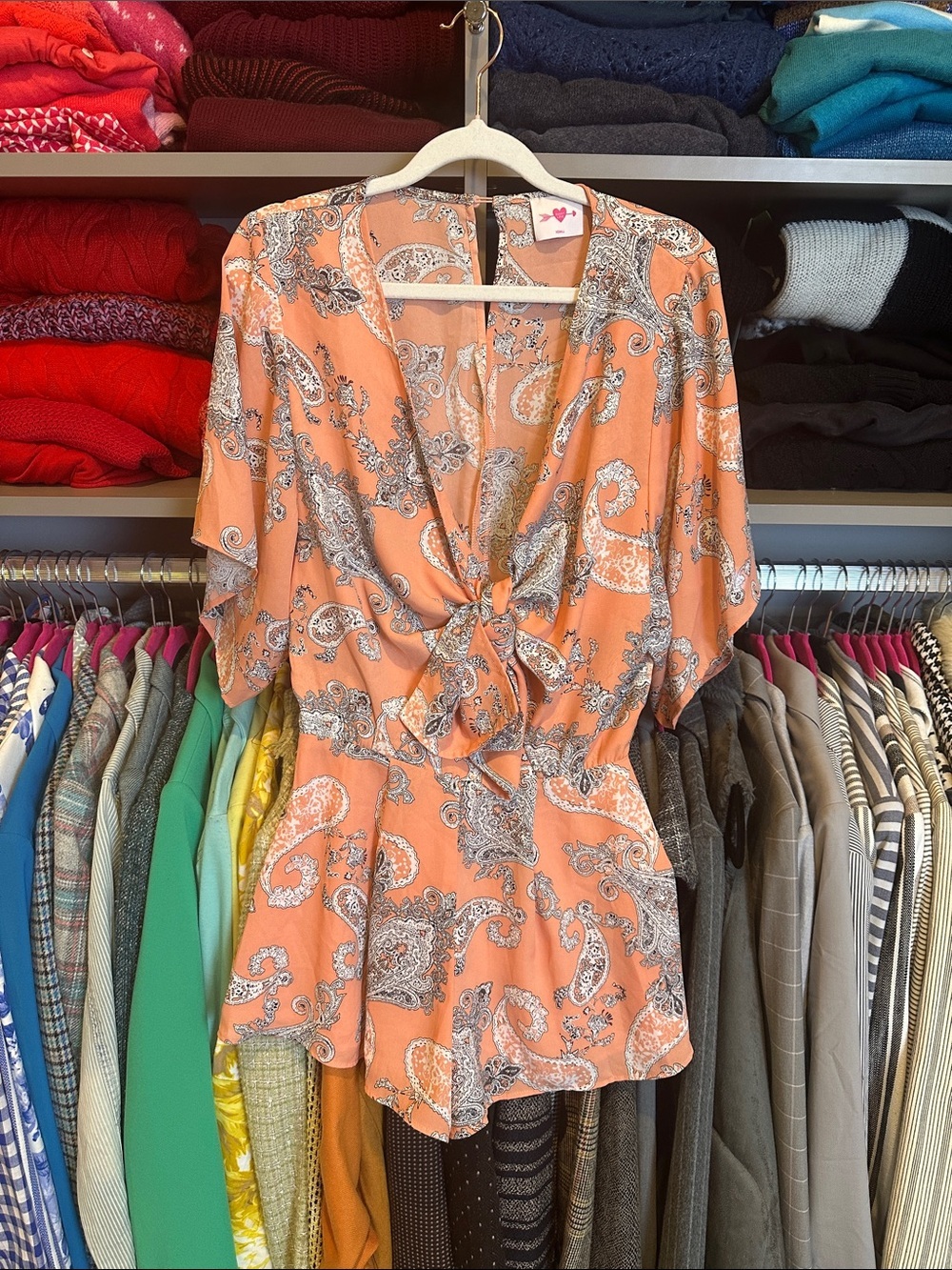 Buddy Love coral/white paisley print 3/4 dolman sleeve front tie romper size XS